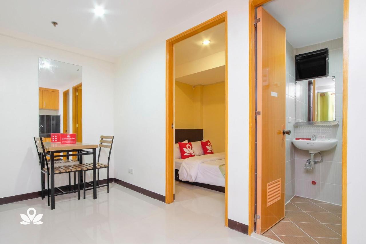 Zen Rooms Time Travellers Makati Makati City Екстериор снимка