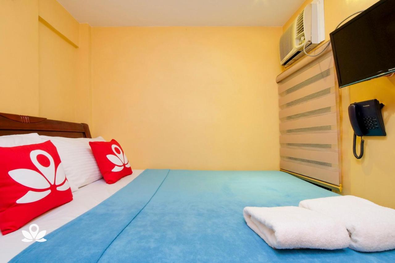 Zen Rooms Time Travellers Makati Makati City Екстериор снимка